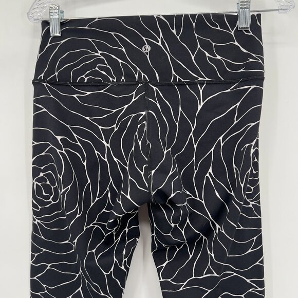 Lululemon Wunder Under Hi-Rise Rose Alpine Black White Leggings Women's 8 - Picture 6 of 10